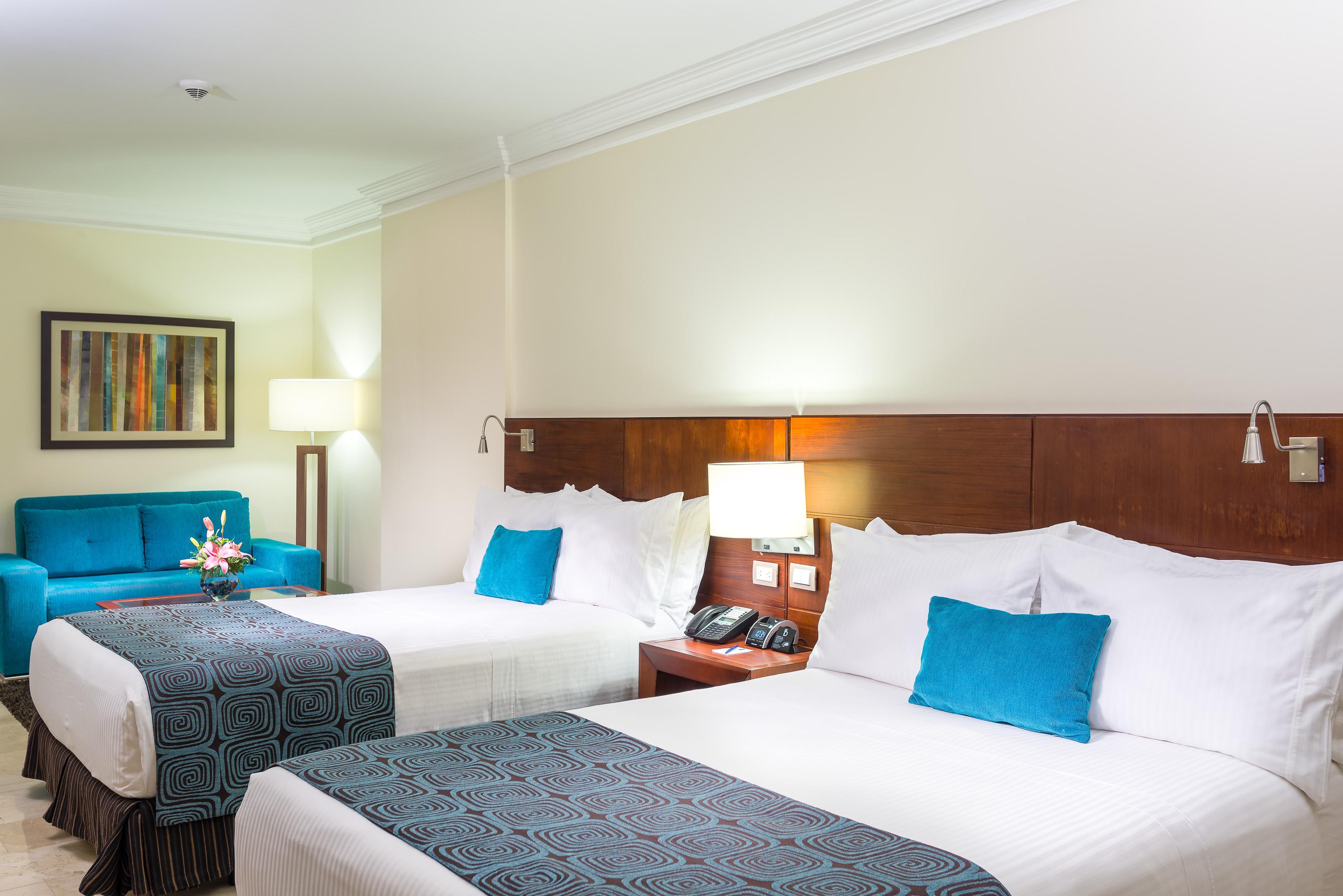 Hotel Dann Carlton Bucaramanga Exterior foto A room at the hotel