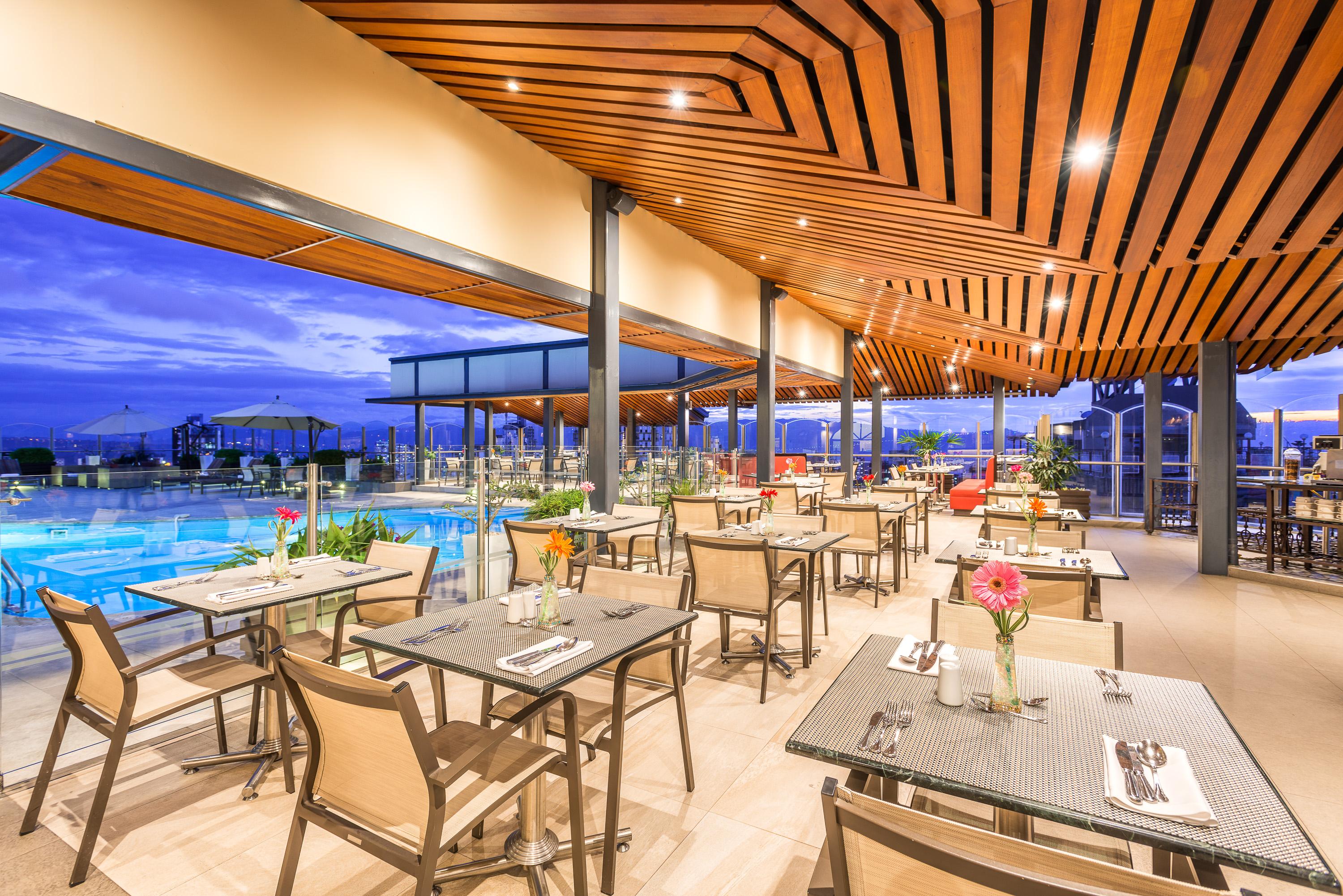 Hotel Dann Carlton Bucaramanga Exterior foto The Deck